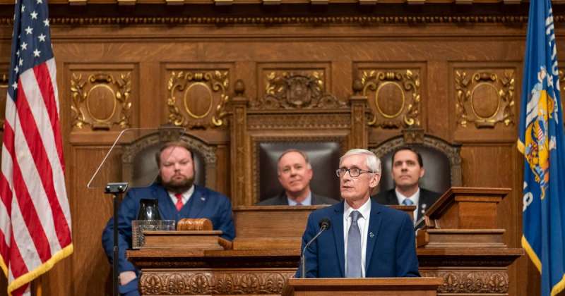 Gov Tony Evers and Assembly Speaker Robin Vos