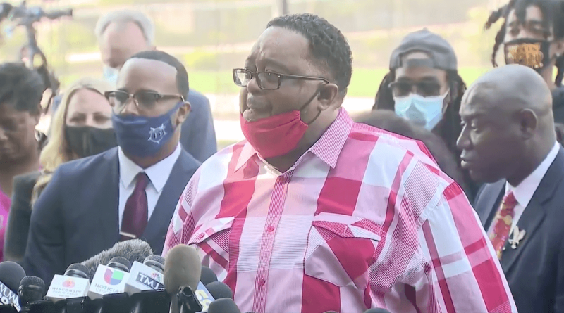 Jacob Blake Paralyzed From Waist Down, May Never Walk Again