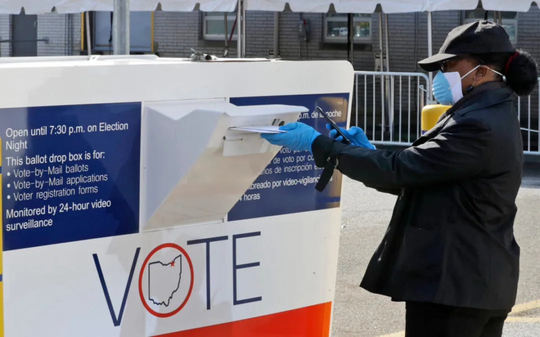 Poll Shows ‘Striking’ GOP Disconnect on 2020 Knowledge—Johnson Still Underwater on Voters’ Favorability