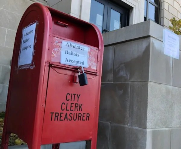 An absentee ballot drop box outside Racine City Hall. (Photo courtesy of Matt Sadowski)