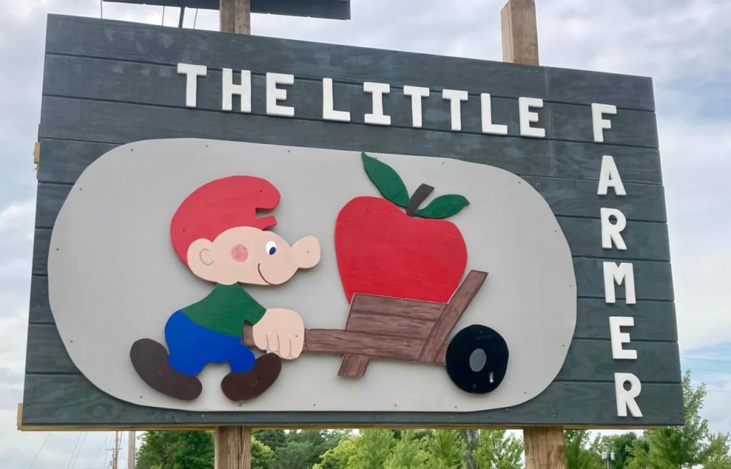 Get in the Fall Mood at These 14 Wisconsin Apple Orchards