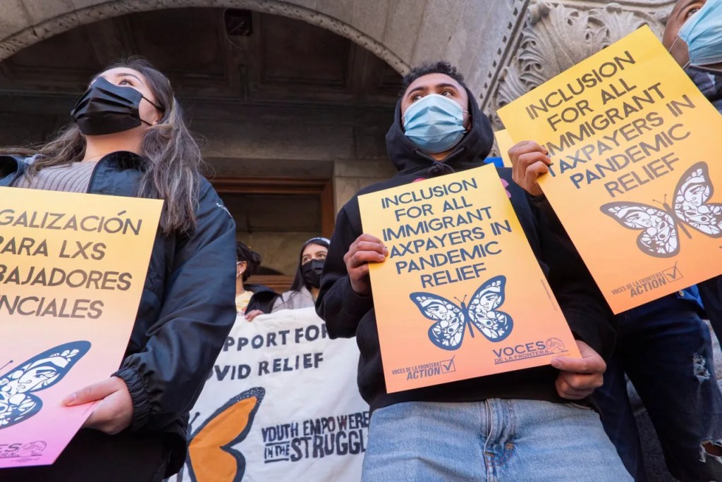 Latino Workers’ Group Plans Strike to Pressure Democrats to Pass Immigration Reform