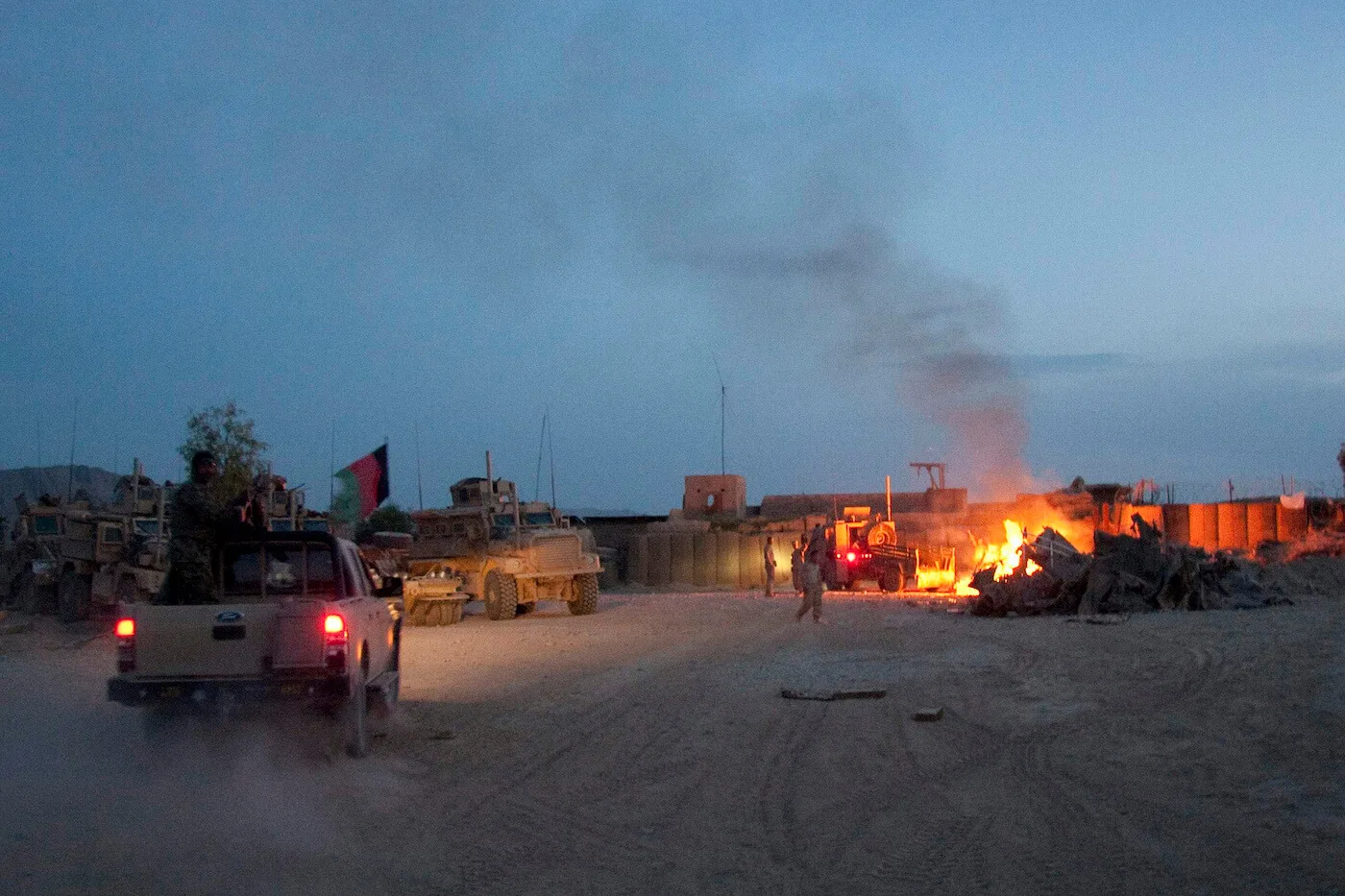Iraq burn pit 2011