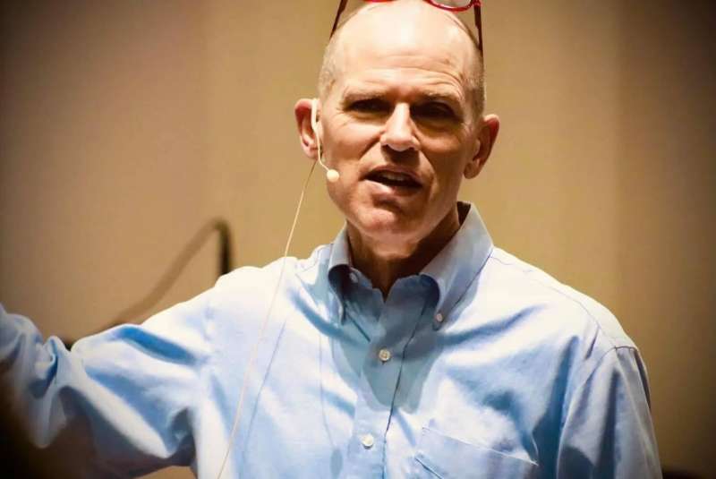 Pastor Ned Lenhart