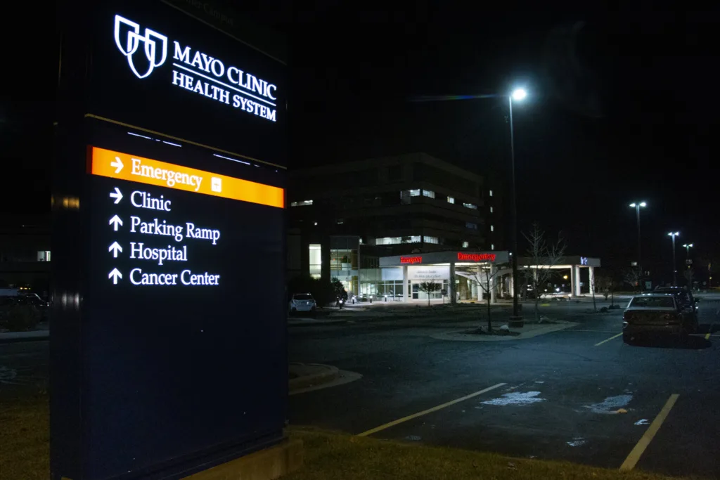 8 Wisconsin Hospitals Earn A’s, While 4 Receive D’s in New Safety Report 