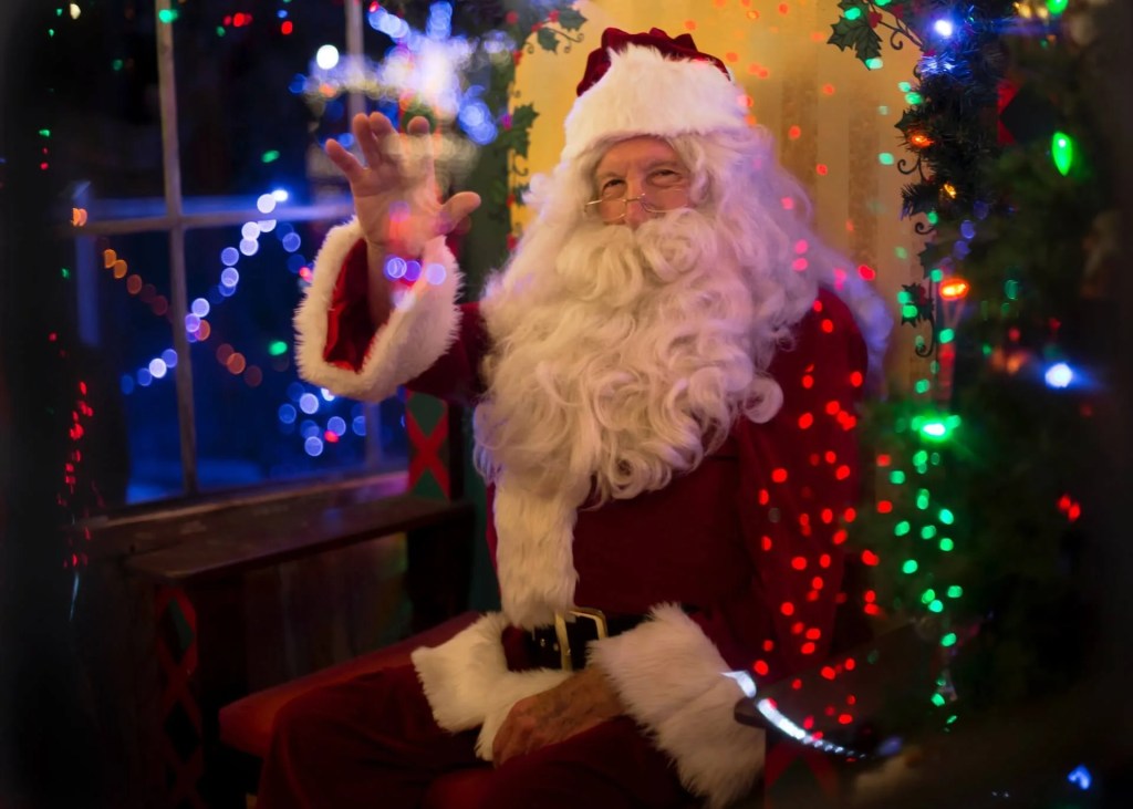 Where & When to See Santa in Wisconsin