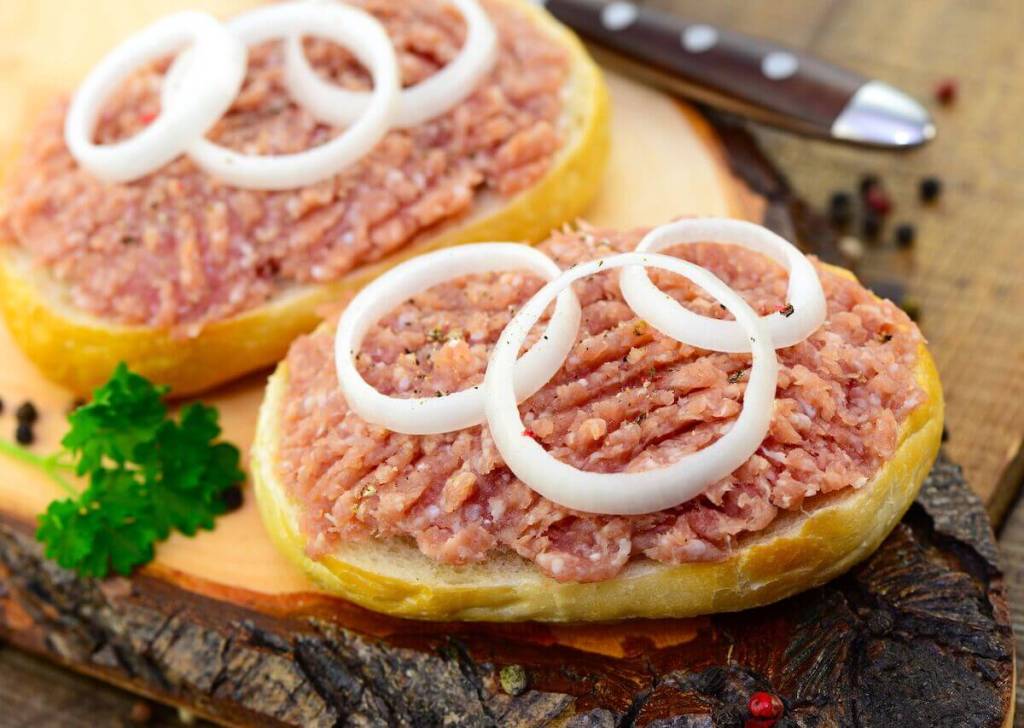 Wisconsin’s Most Divisive Sandwich: The Story Behind the Cannibal