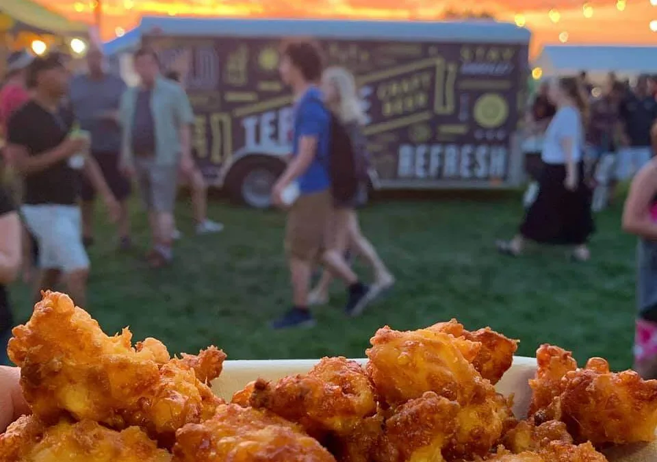 10 Wisconsin Food Trucks We Love