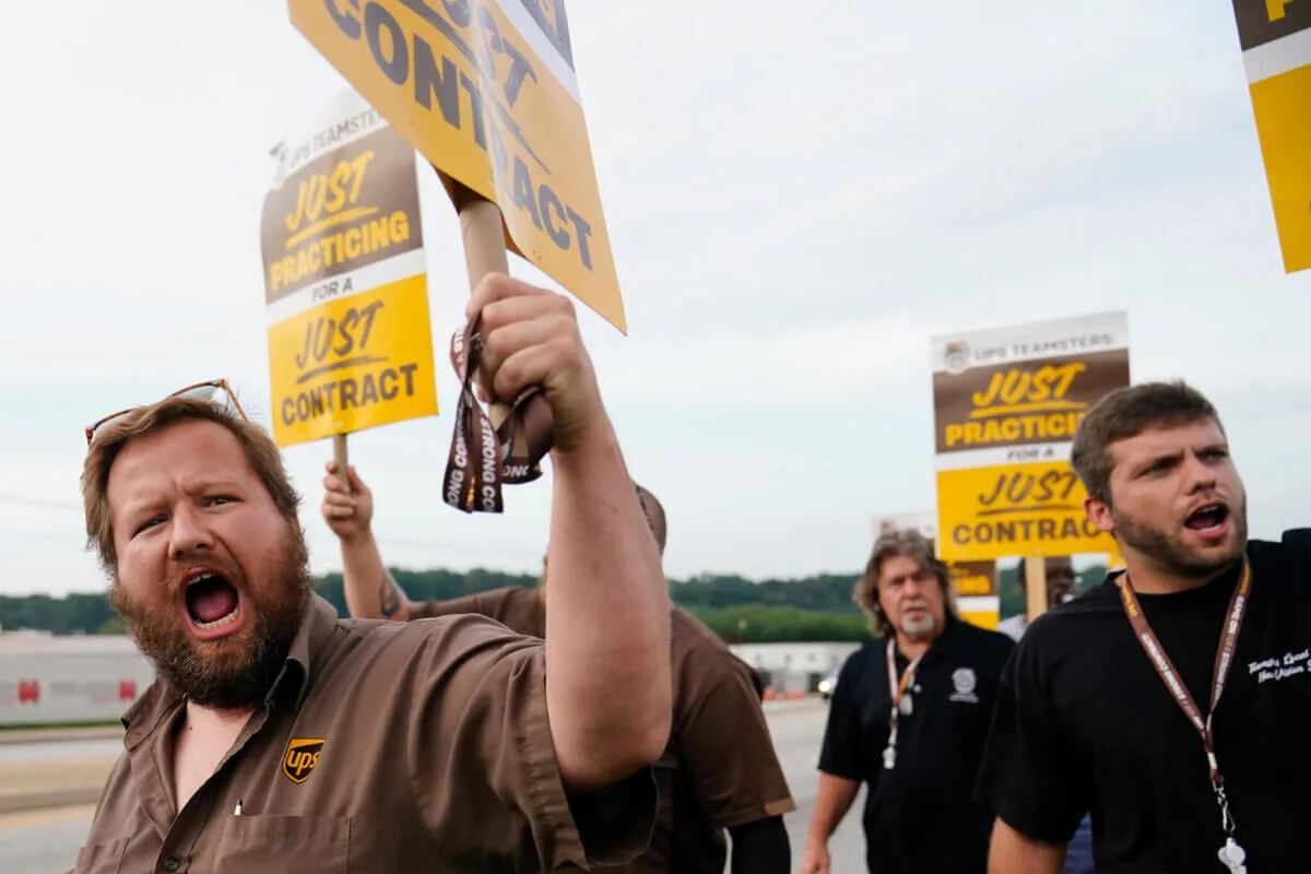 Teamsters and UPS Reach Tentative Deal to Avoid Strike, 340,000 Workers to Get Raises