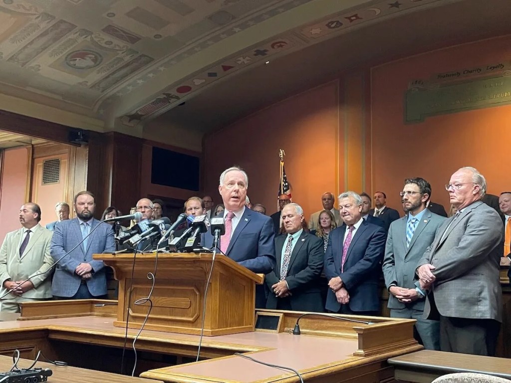 Finally: Top Republican Now Backs Nonpartisan Map Plan