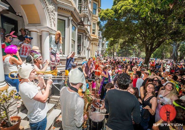 The Top-Ranked Marching Bands in Wisconsin—Plus How to See Them (In-Person & Online)