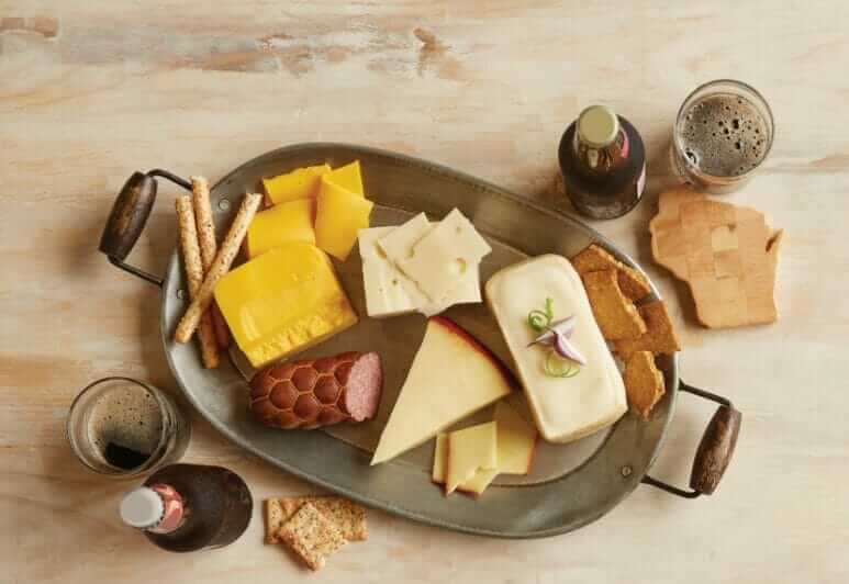 The do’s & don’ts of cheese pairing, from a Wisconsin expert