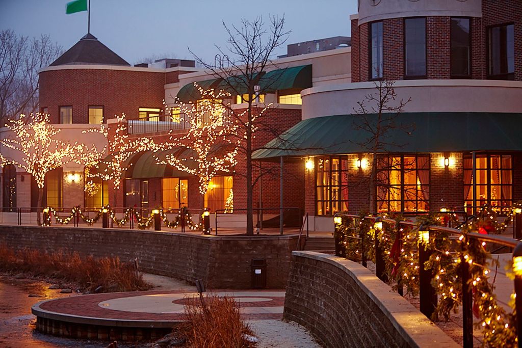 4 Hidden Shopping Gems for Post-Thanksgiving Deals