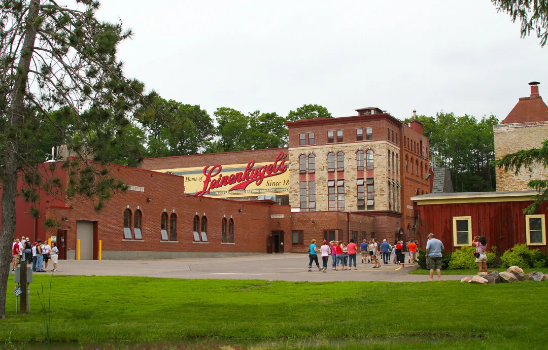 Wisconsin’s best craft brewery tours by region Wisconsin’s best craft brewery tours by region