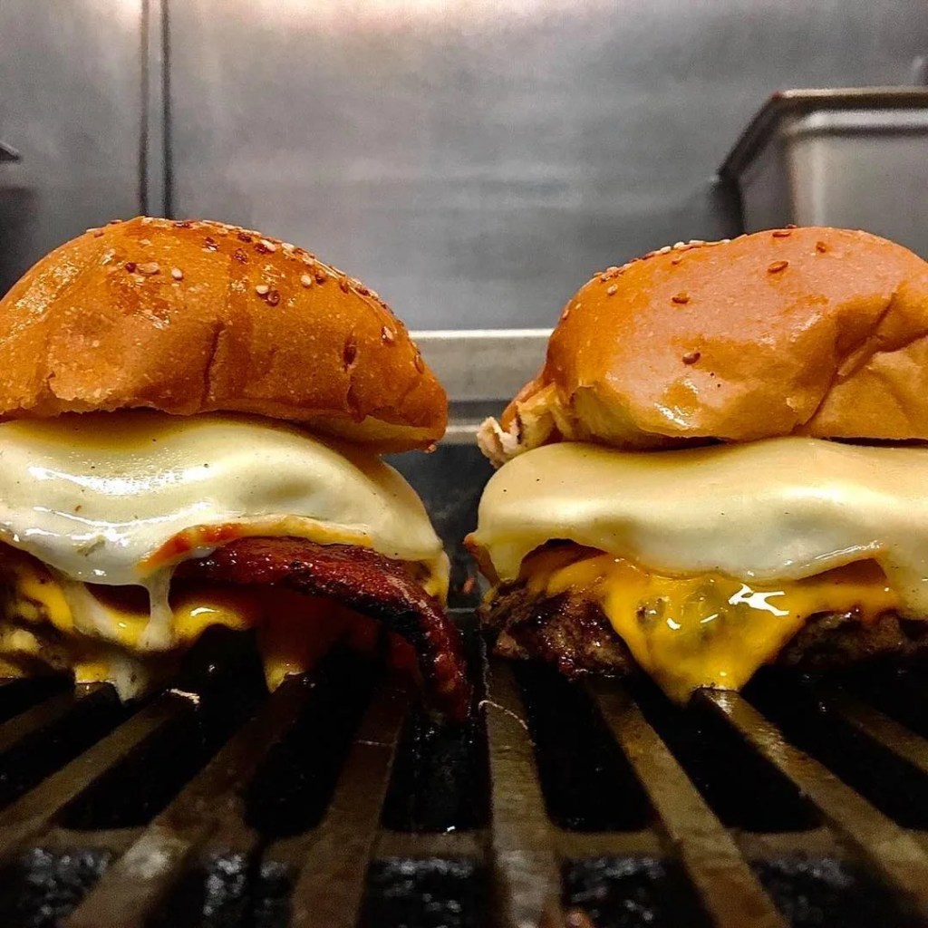 Madison’s Best Burger: Why This Restaurant is Unbeatable, According to Our Readers