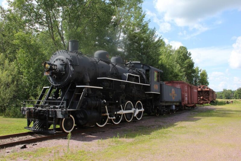 6 Scenic Train Rides to Take in Wisconsin This Fall