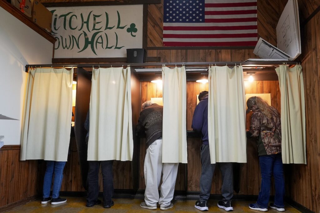 Mitchell, WI voters Nov 2024