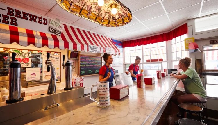 Get nostalgic at Wisconsin’s 7 old-fashioned soda fountains