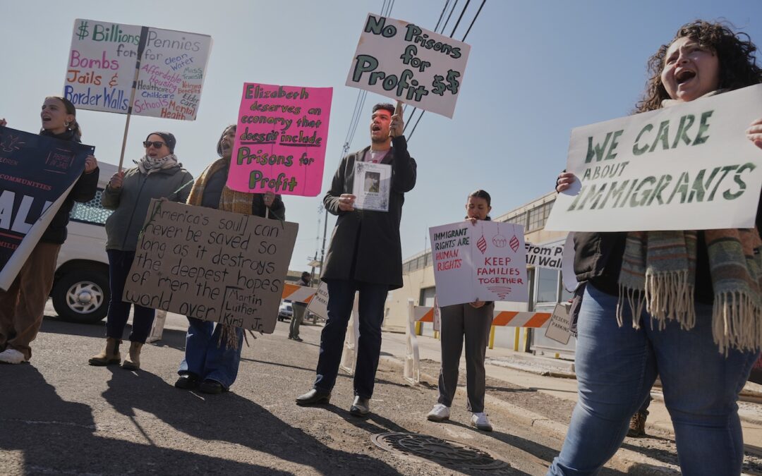 Republicans pass bill to micromanage county sheriffs on immigration enforcement