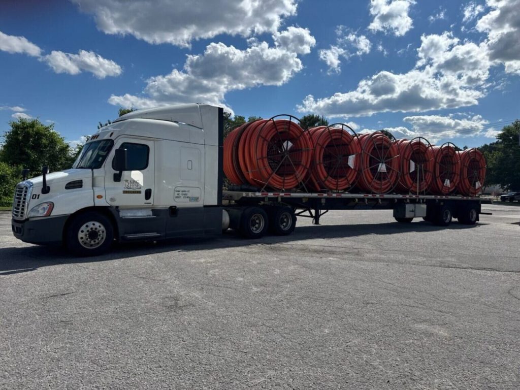 Judge blocks Trump order against three federal agencies