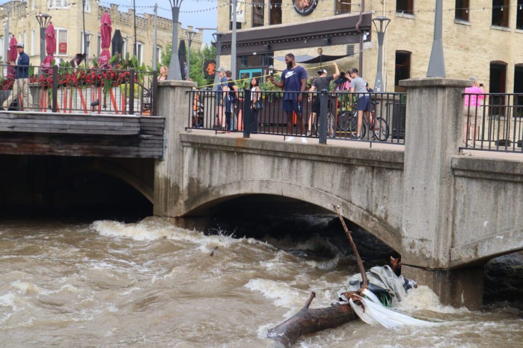 Record-shattering flood hits Milwaukee County