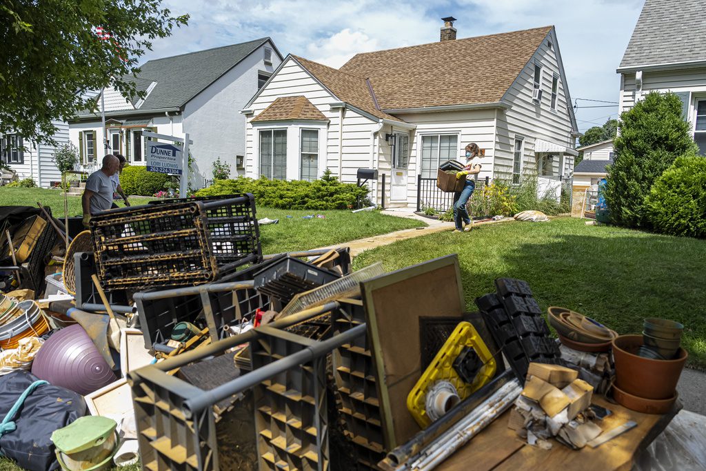 'What is happening?' Milwaukee area recovers from record rain and flooding