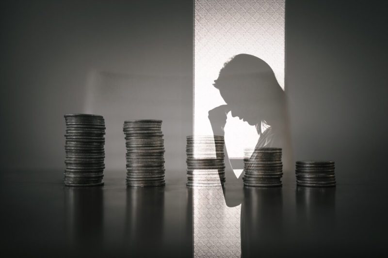 Studies show growing economic concerns are sweeping the nation.