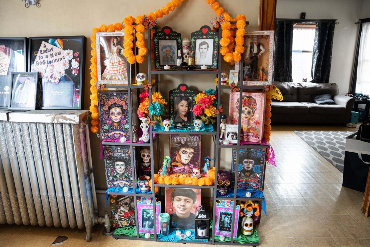 How Milwaukee families keep memories alive through Día de los Muertos ofrendas