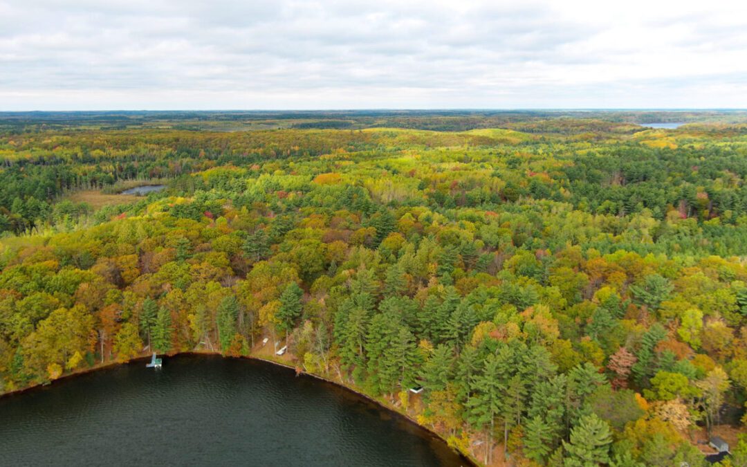 Wisconsin fall colors peaking up north, but could be delayed elsewhere