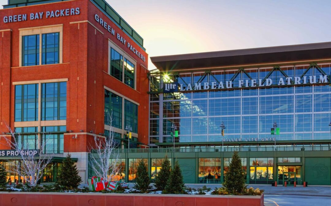 Hey middle schoolers, want to team up with the Packers to help your community? Now you can