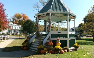 5 Wisconsin towns to visit for a Gilmore Girls-inspired getaway