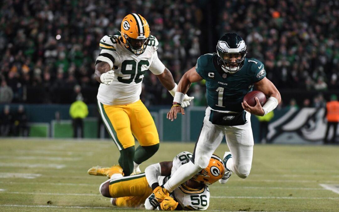 Packers-Eagles game will honor military members and veterans, and other things to know