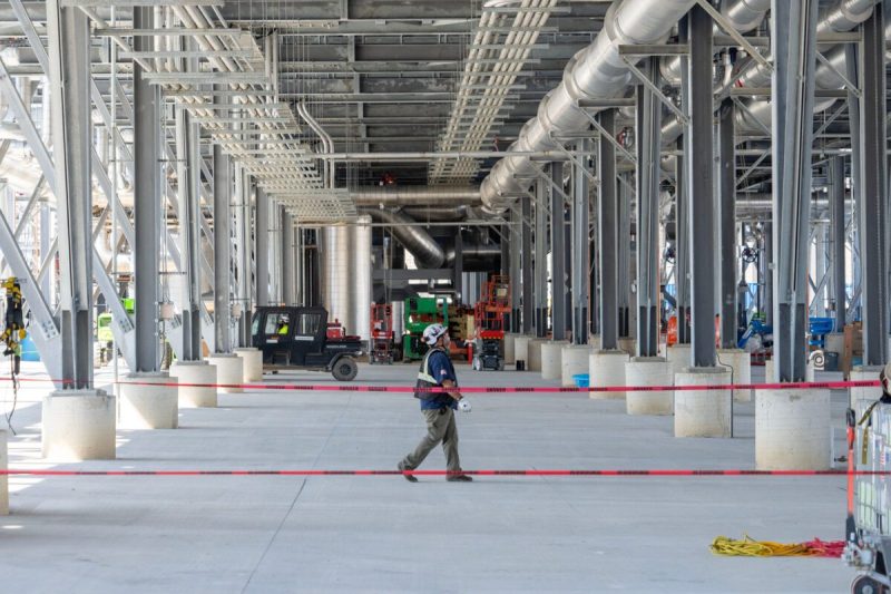 Wisconsin Microsoft data center.