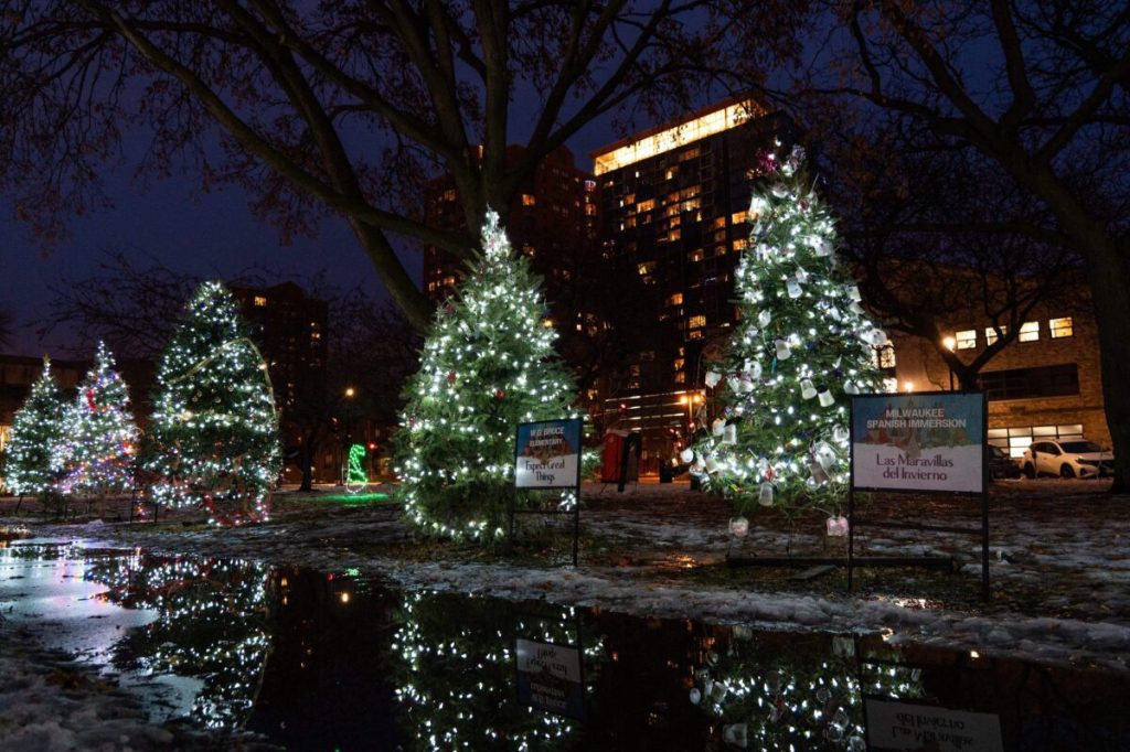 What will the weather be like in Wisconsin on Christmas Eve and Christmas Day?