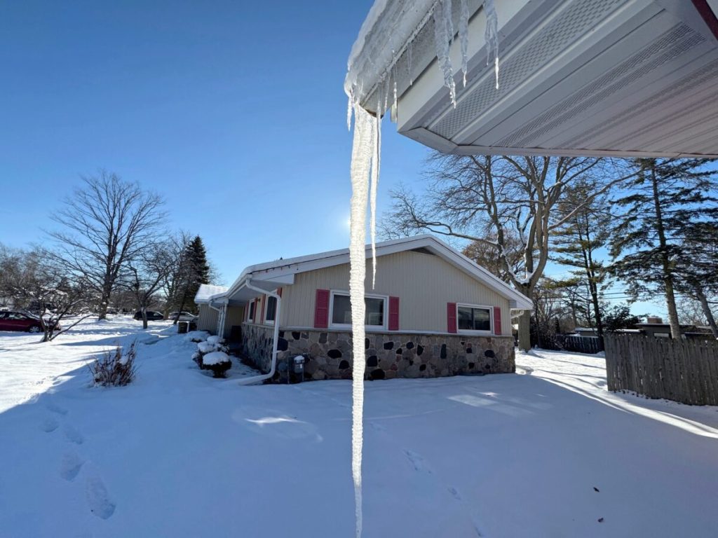 What to know about ice dams, how to prevent them in snowy Wisconsin winter