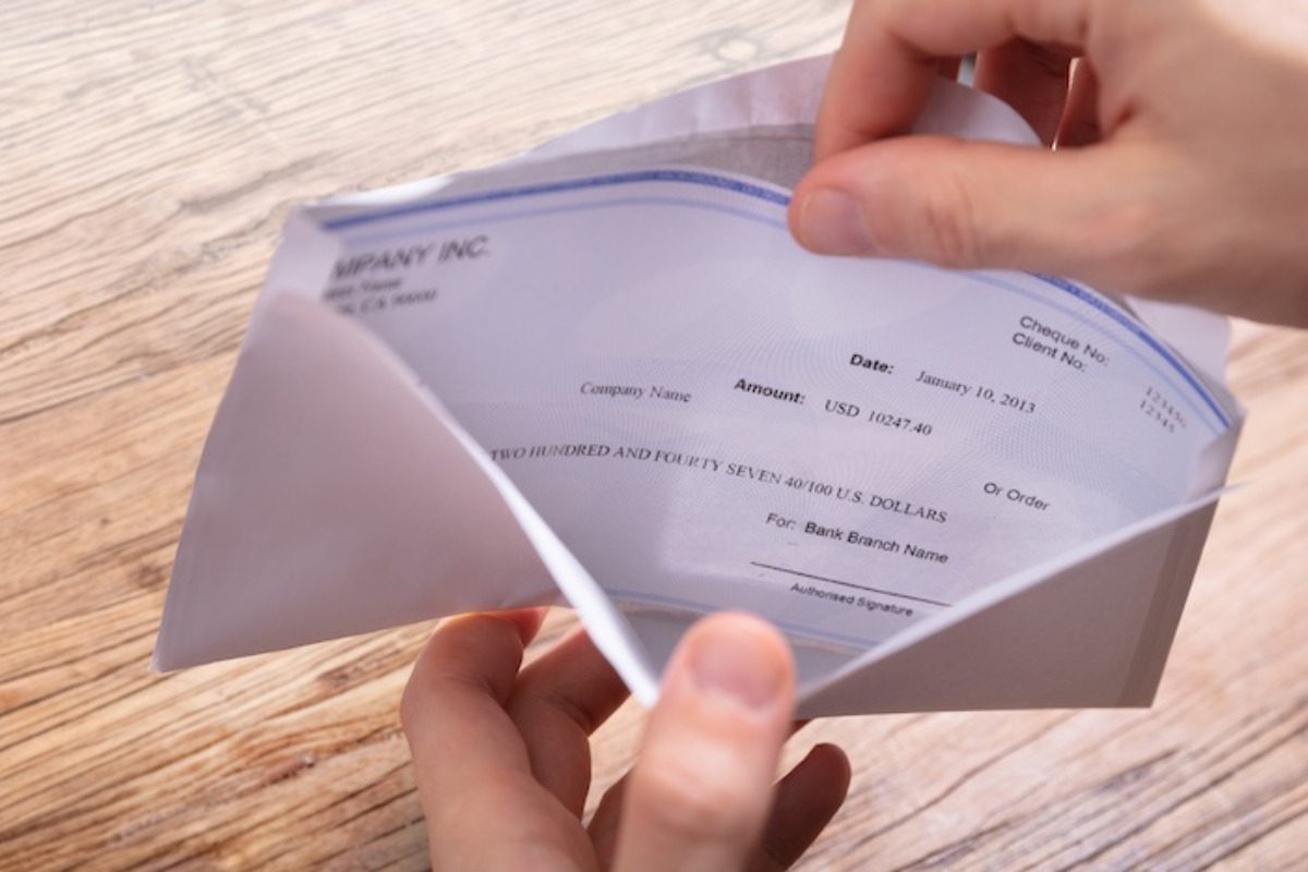 Minimum wage pay envelope