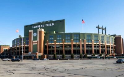 Your guide to touring Lambeau Field, one of the NFL’s oldest & most iconic stadiums