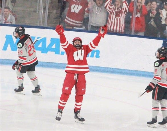 Wisconsin women's hockey team wins National Championship.