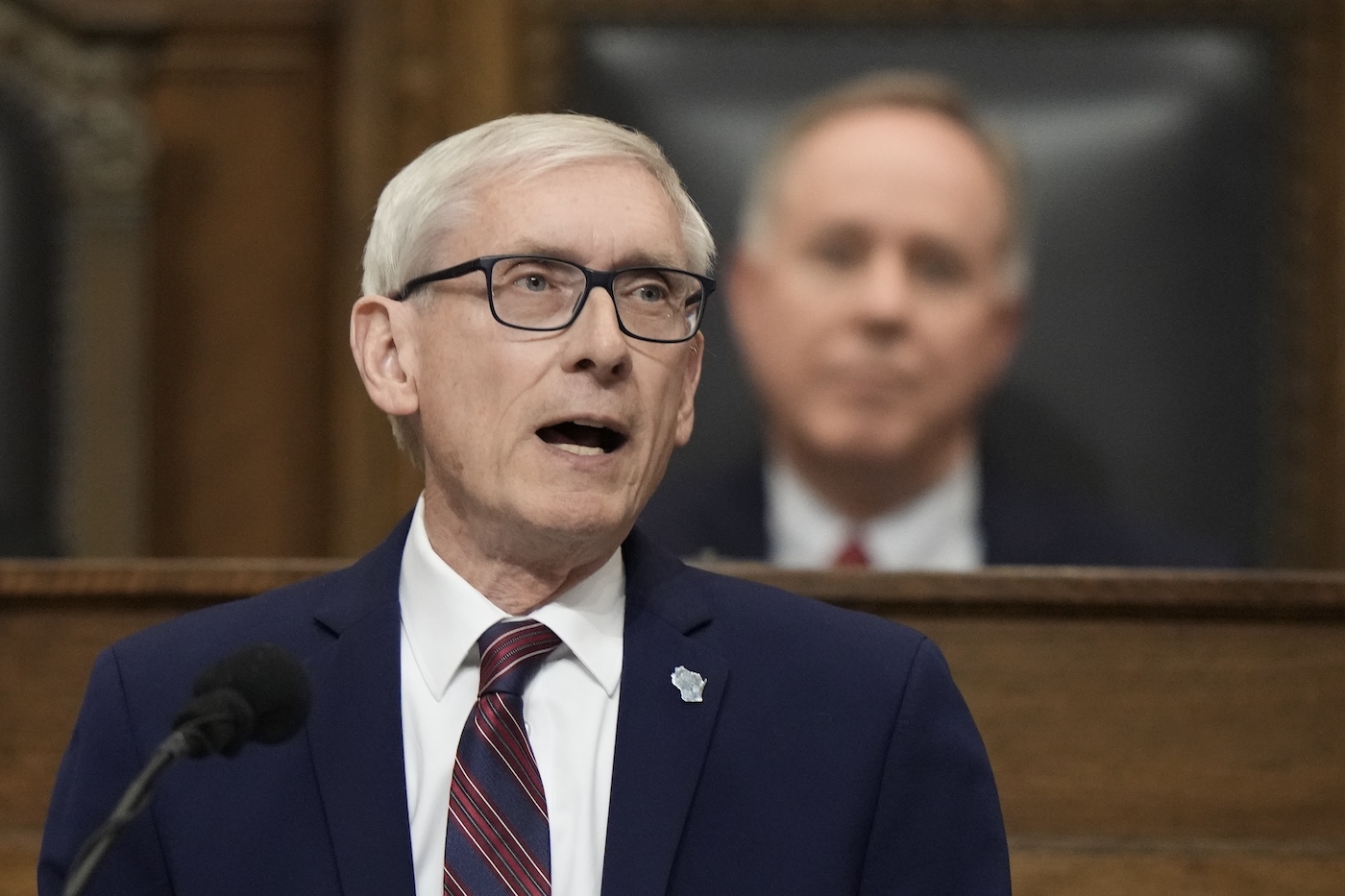Evers-Vos surplus deal defeated as Democrats and Republicans split their votes