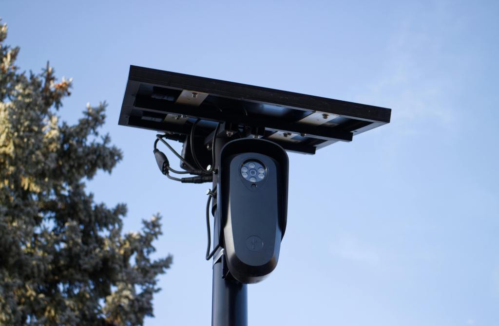 Flock feud: Wisconsinites go toe-to-toe with law enforcement over AI surveillance cameras