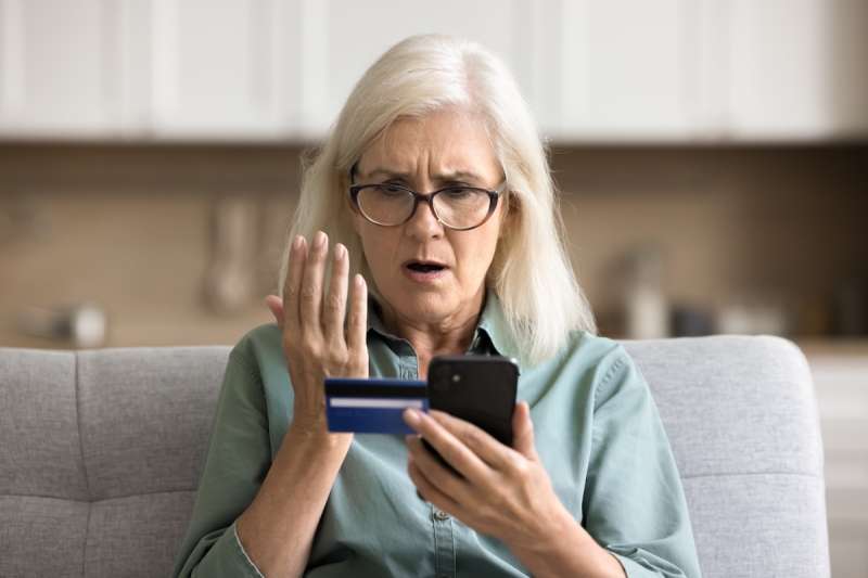 AI online shopping phone credit card scam