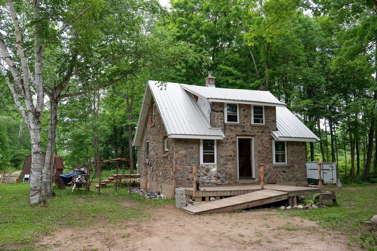 A home built in the mid-1930’s on the Stockbridge-Munsee Mohican Reservation
