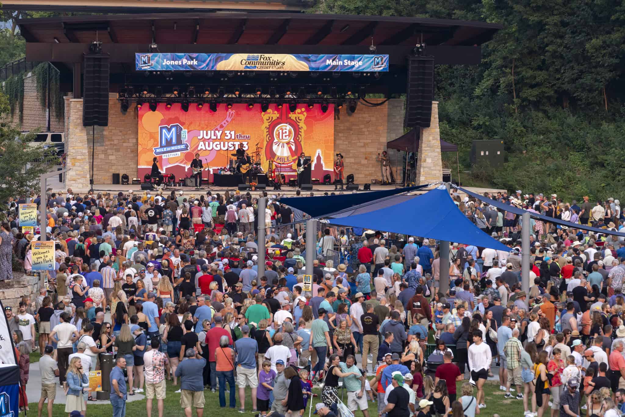 8 places to catch free concerts—from classic rock to the orchestra—this summer in Wisconsin